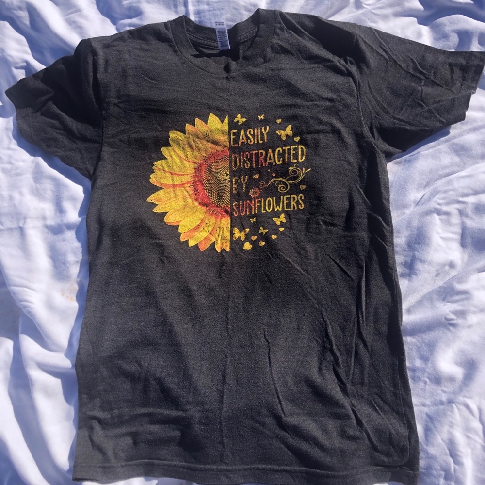 Medium “Easily distracted by sunflowers” soft tee.